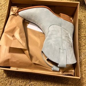 Miim Blue Short Cowgirl boots